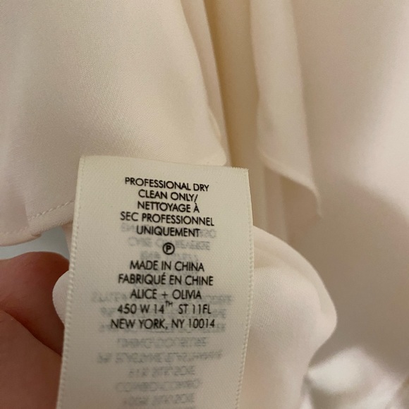 Women's Vince Off White Bloue Cami Top Sise Medium New with tags - Picture 13 of 16